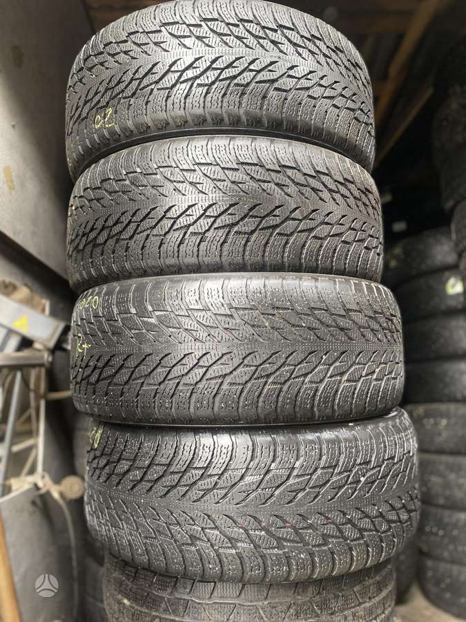 Nokian, žieminės 255/50 R20