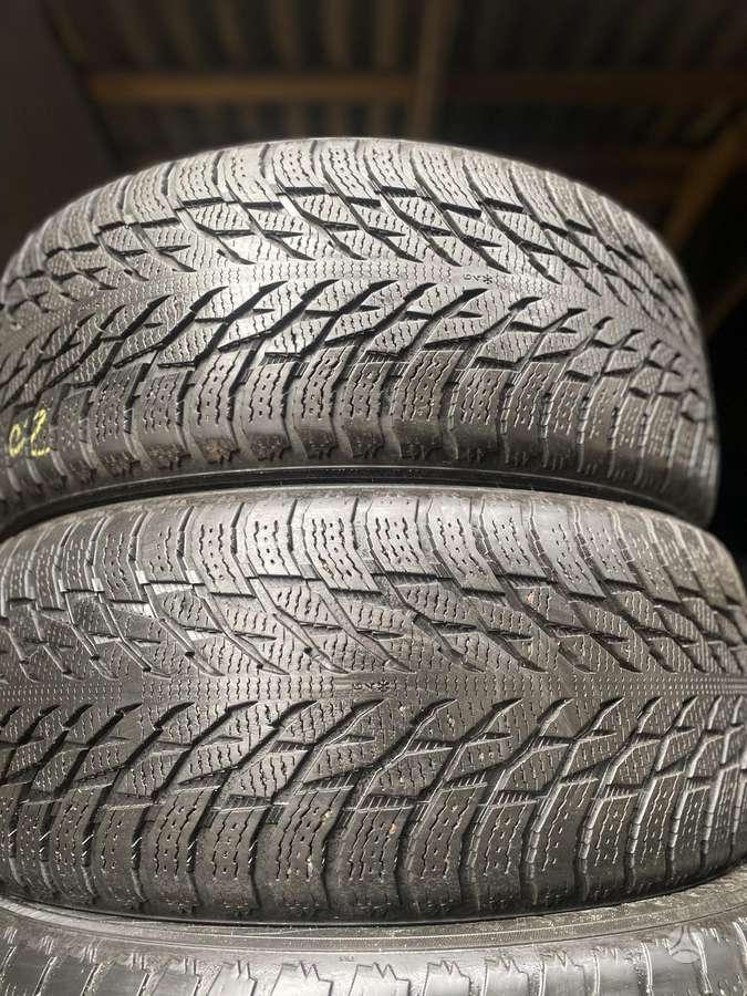 Nokian, žieminės 255/50 R20
