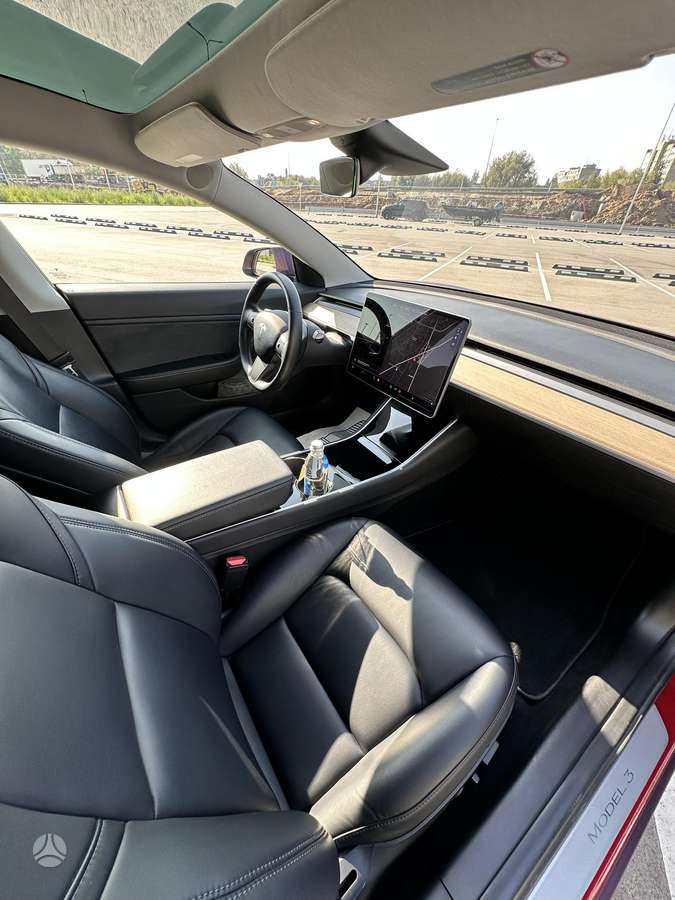 Tesla Model 3, 75 кВт·ч, Хэтчбек