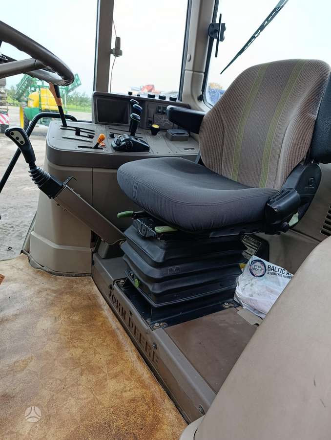 John Deere 6230, tractors