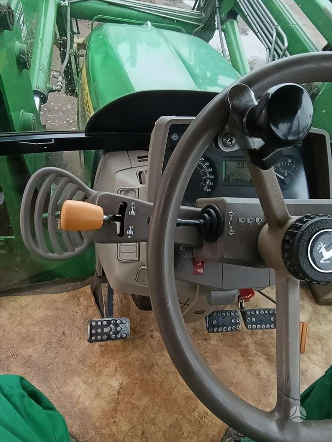 John Deere 6230, traktoriai