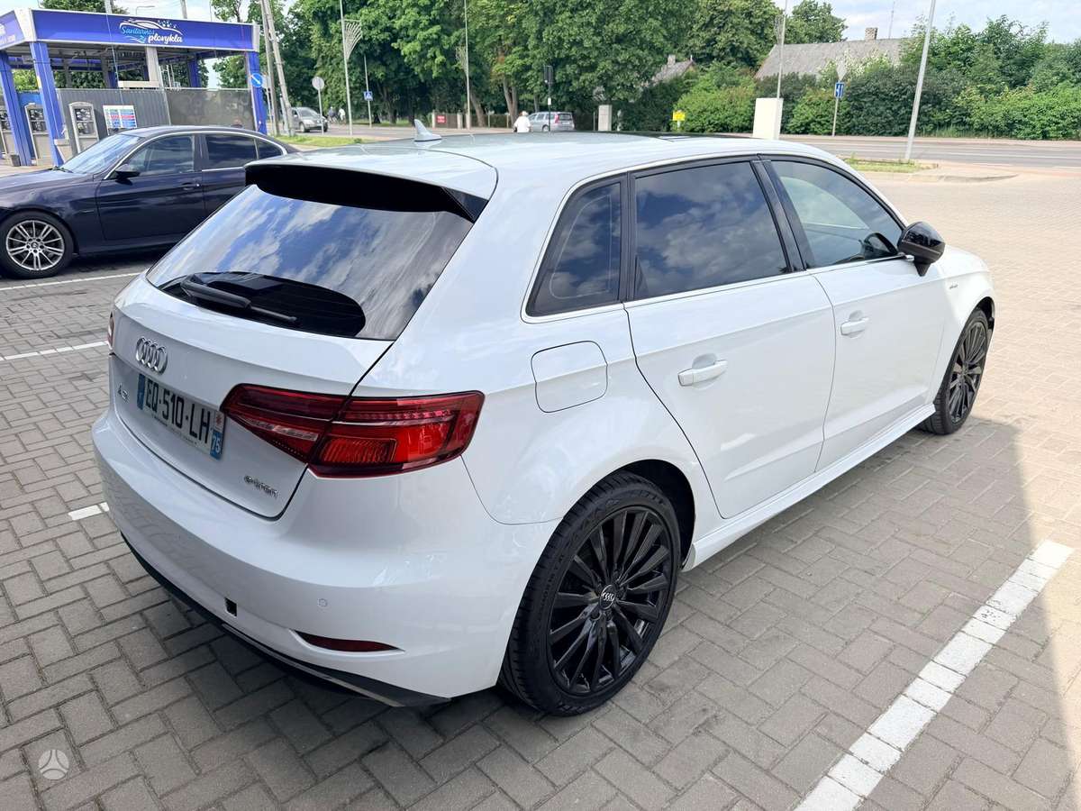 Audi A3, 1.4 l., hatchback
