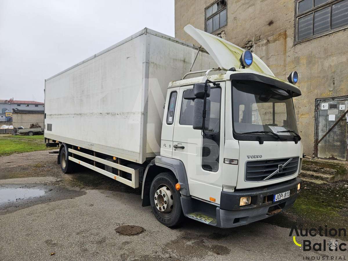 Volvo FL612, kietašoniai