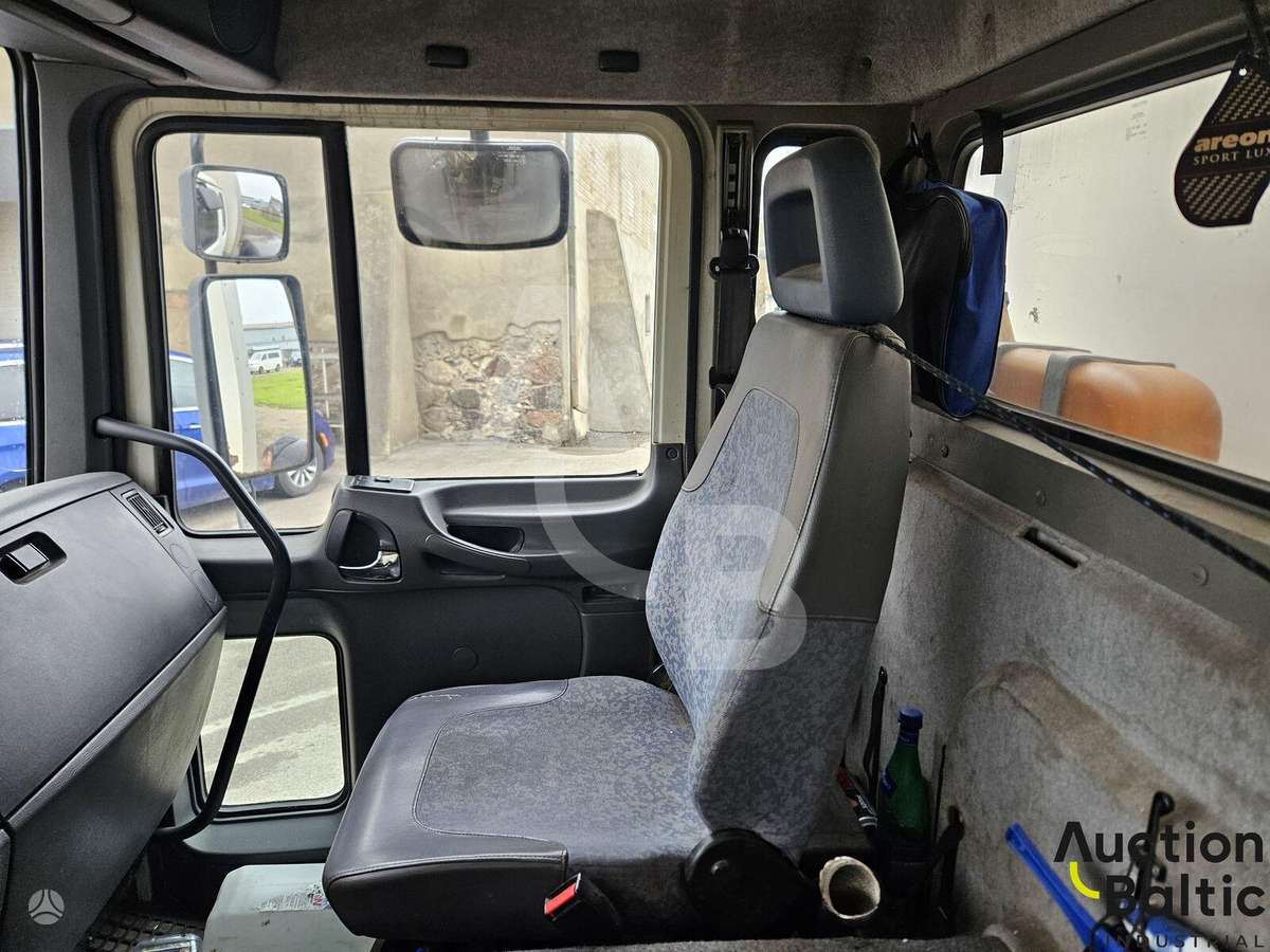 Volvo FL612, kietašoniai
