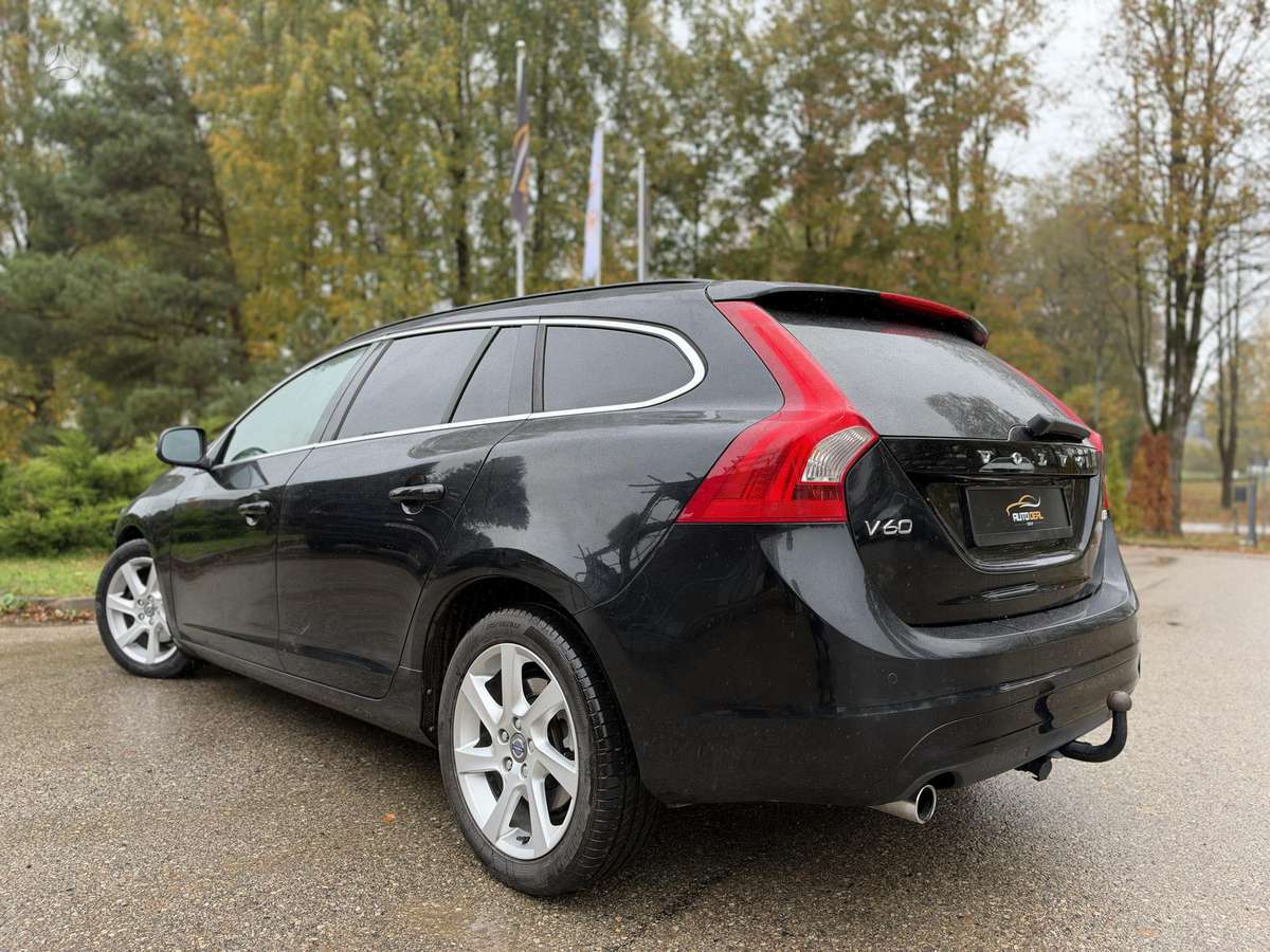 Volvo V60, 2.0 l., Универсал