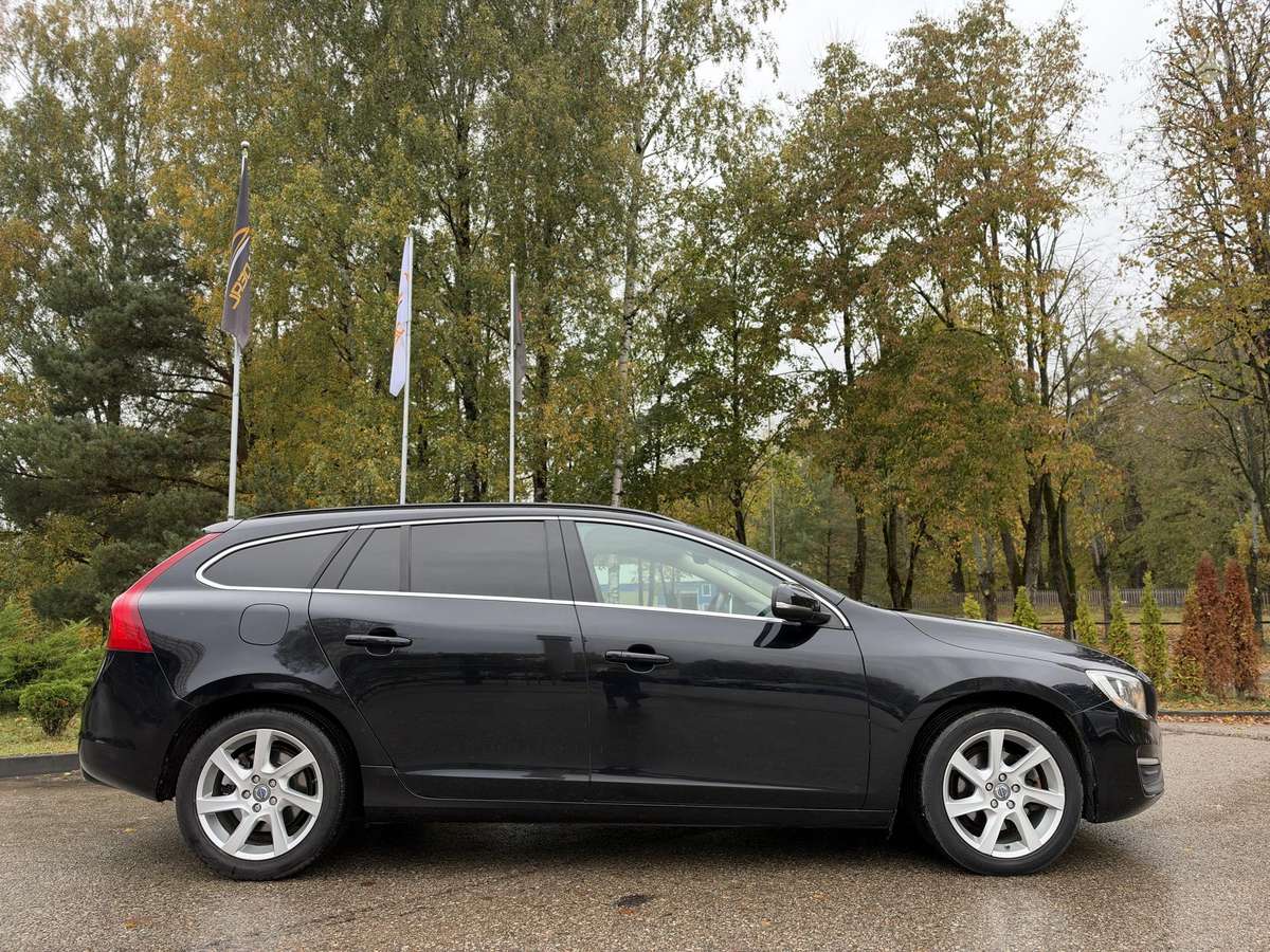 Volvo V60, 2.0 l., Универсал