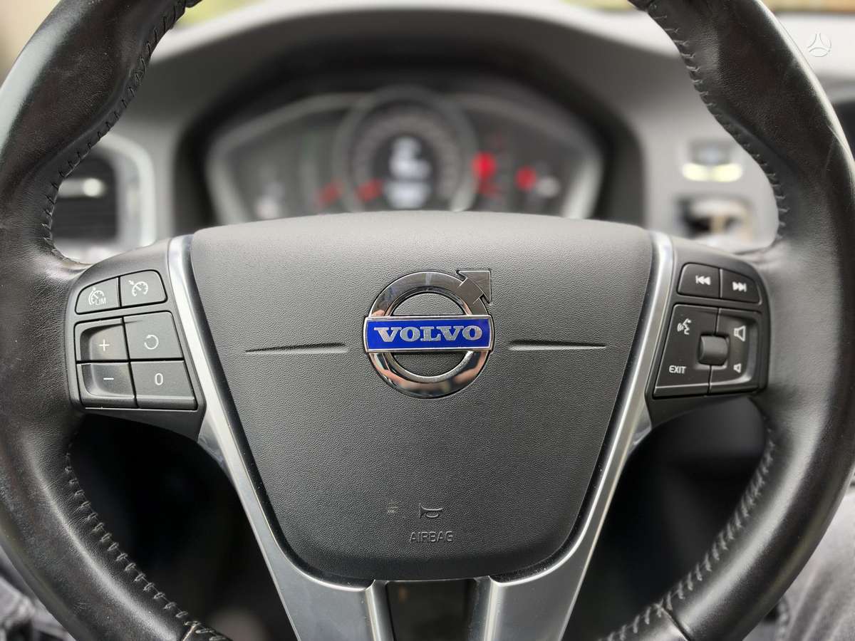 Volvo V60, 2.0 l., Универсал