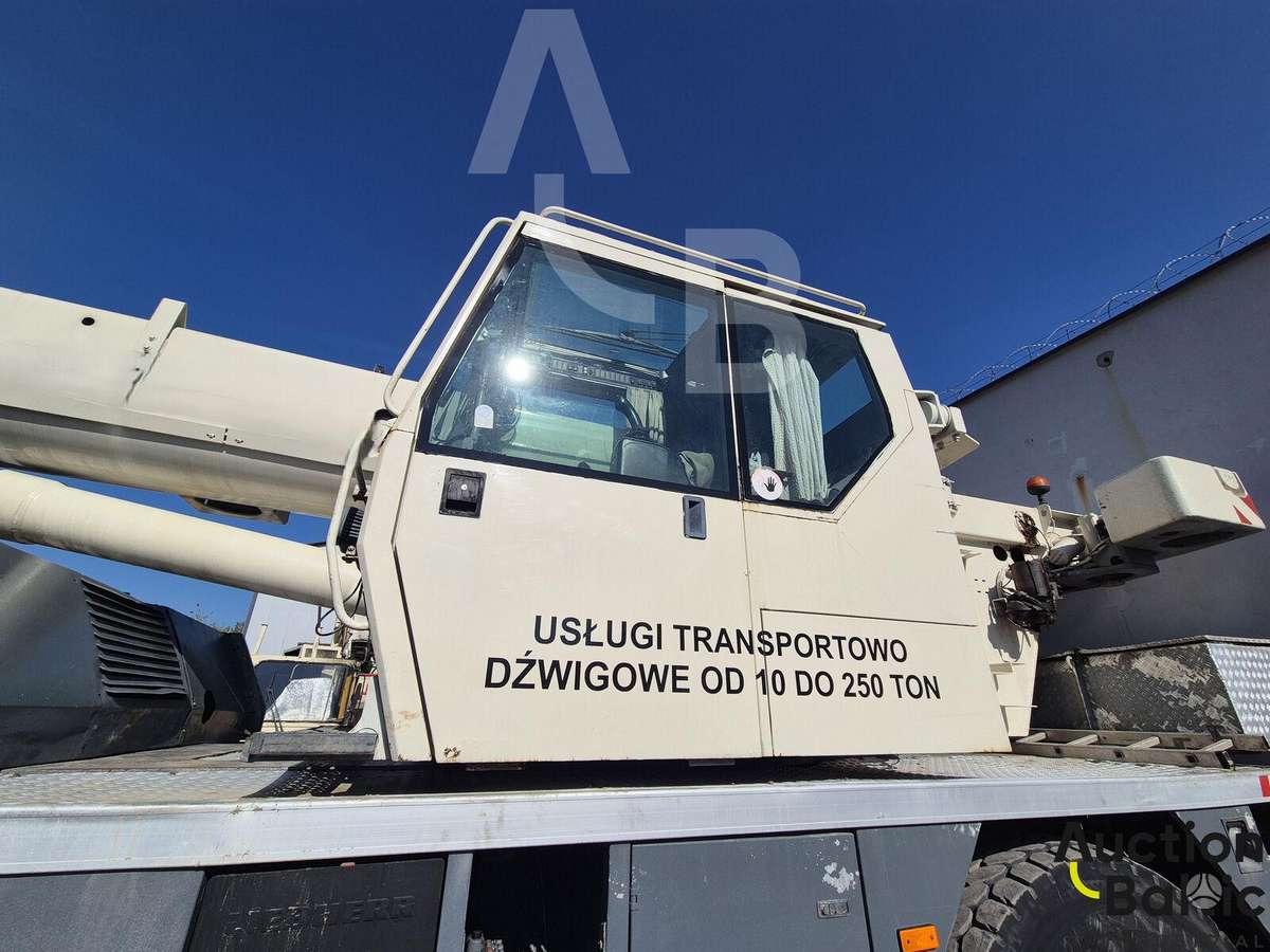 Liebherr LTM 1030-2, kranai