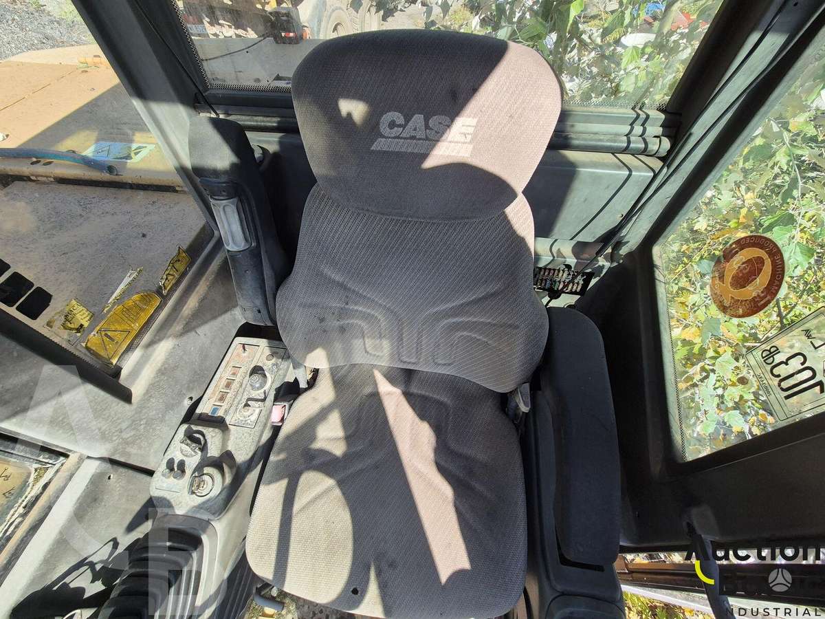 Case WX 120, excavator