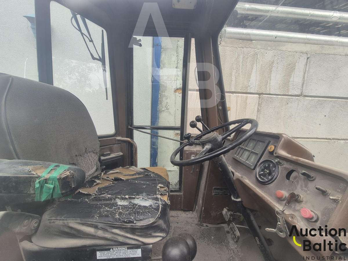 -Kita- 510 C, frontal loader