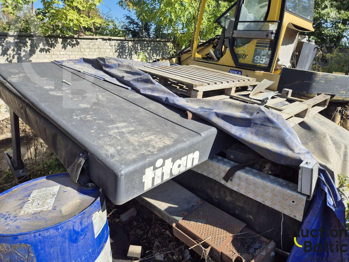 ABG Titan 7820, paving machinery