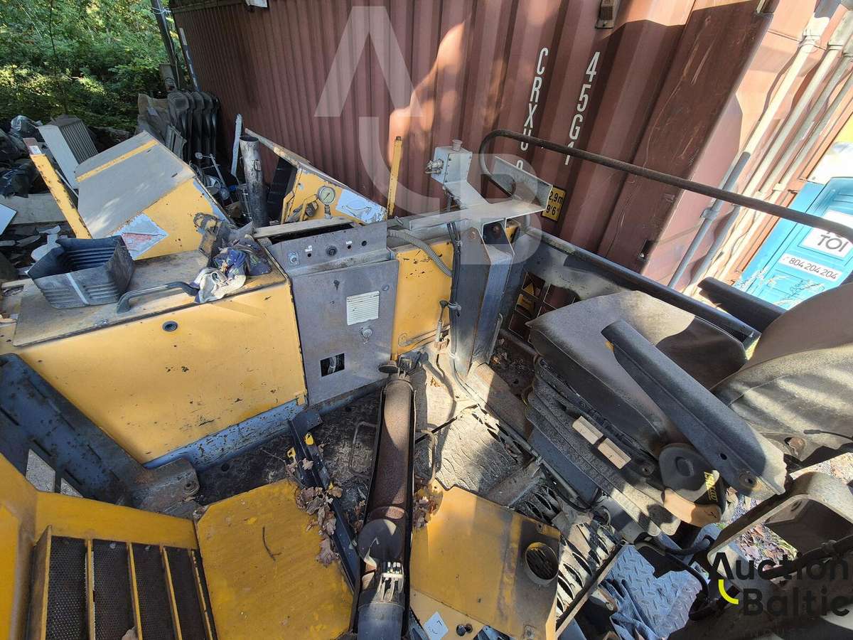 ABG Titan 125, paving machinery