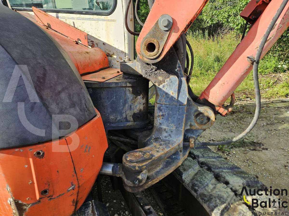 Kubota KX 080-3, ekskavatori