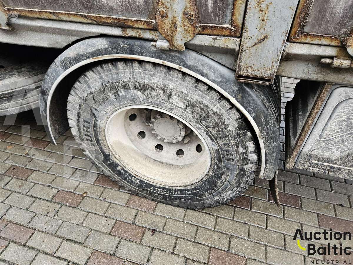 Renault Premium 250, самосвалы