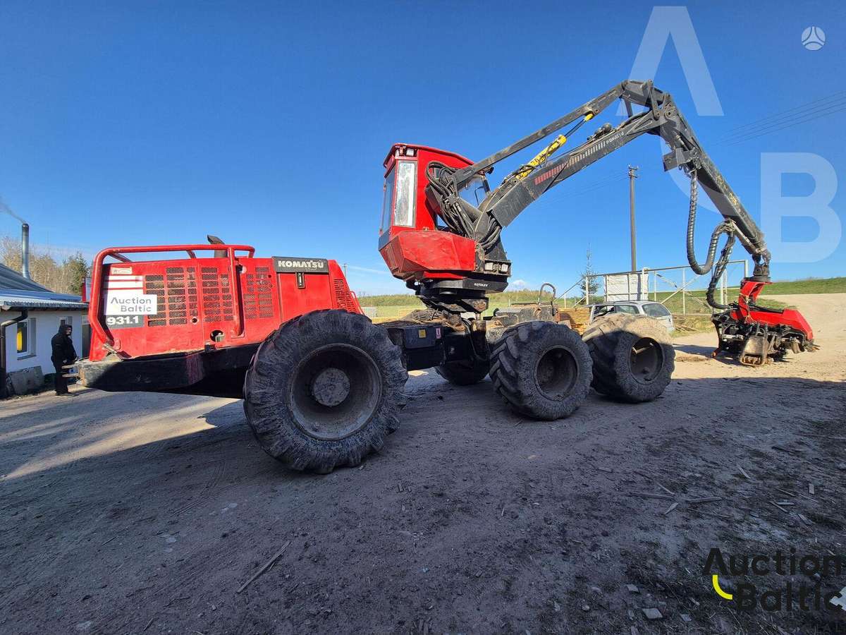 Komatsu 931, harvesters