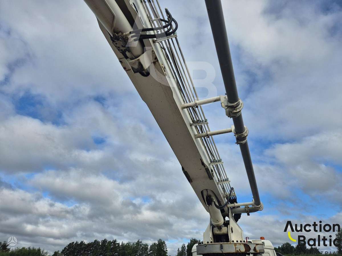 -Kita- K31L, concrete pump