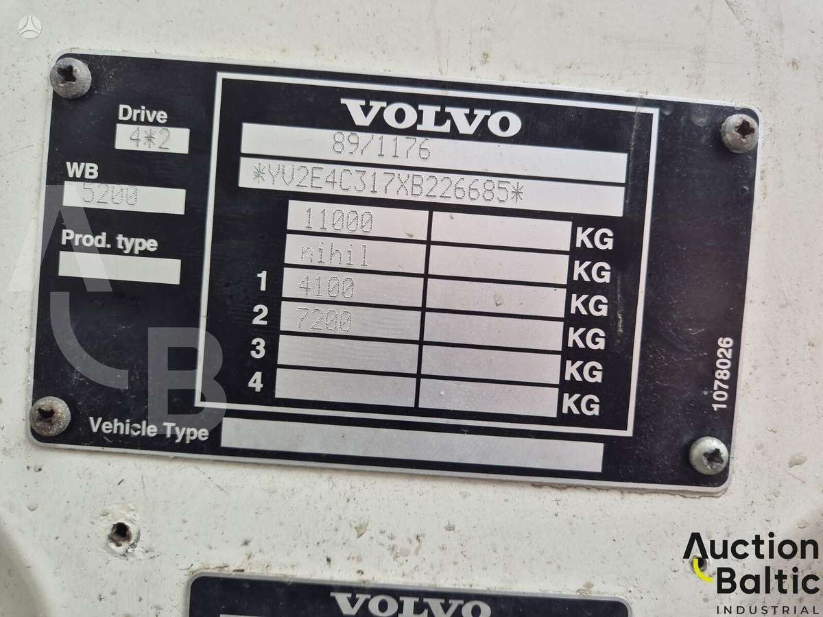 Volvo FL6 110, автовышки