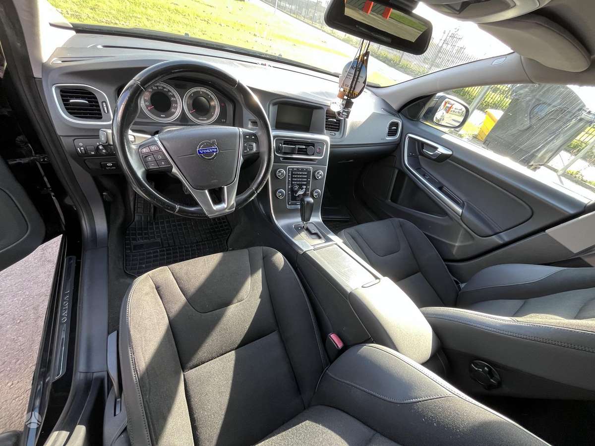 Volvo V60, 2.0 l., Универсал