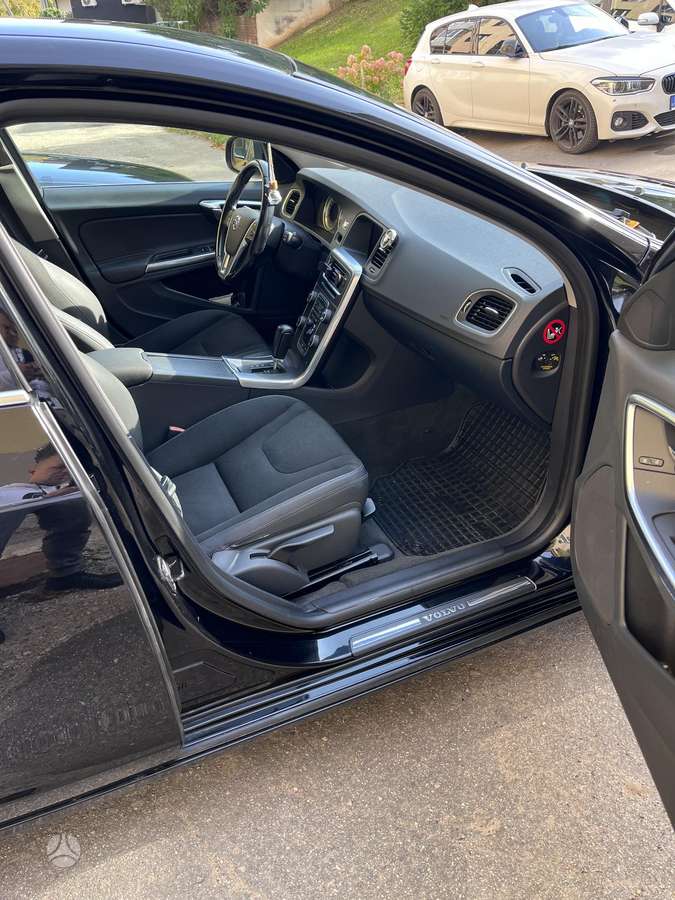 Volvo V60, 2.0 l., Универсал