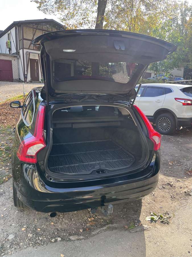 Volvo V60, 2.0 l., Универсал
