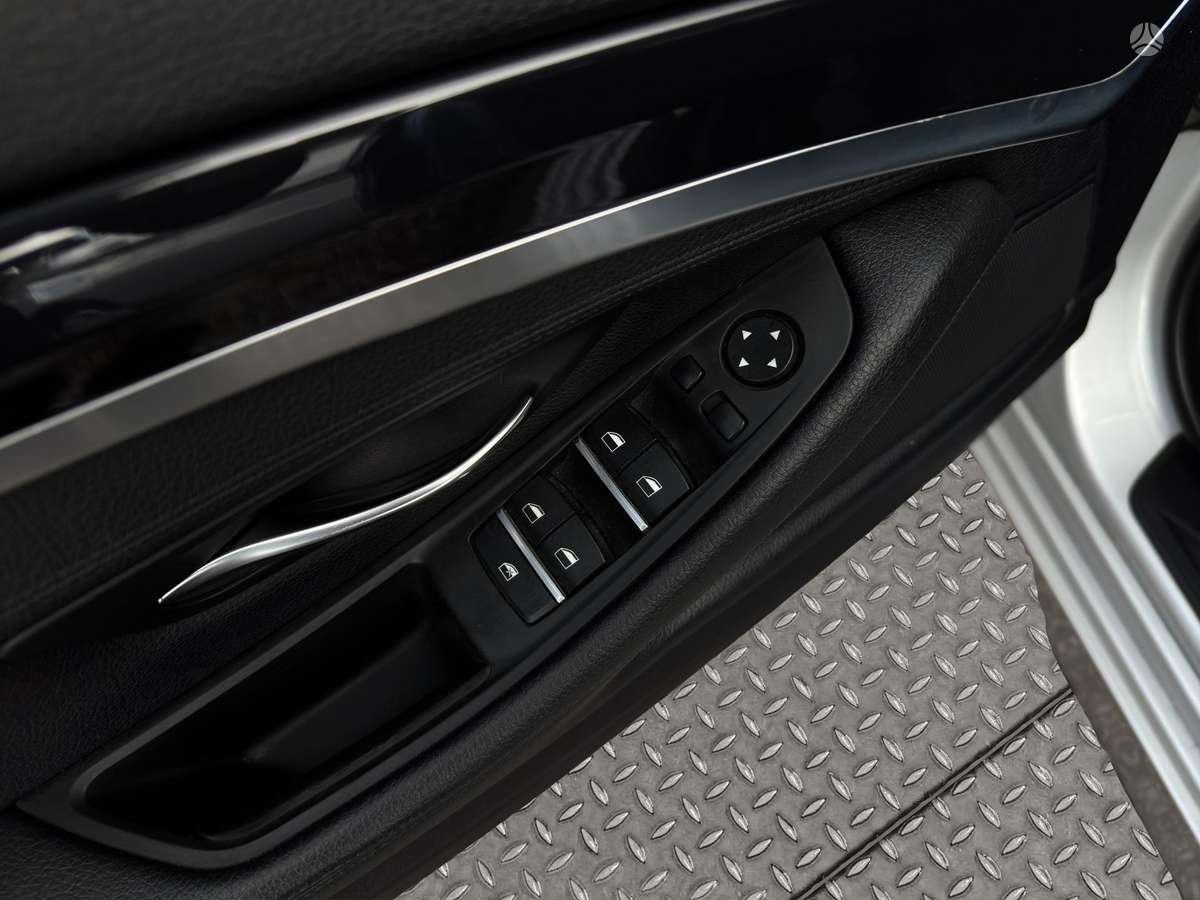 BMW 520, 2.0 l., wagon