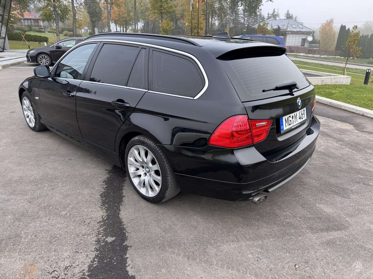 BMW 320, 2.0 l., universalas