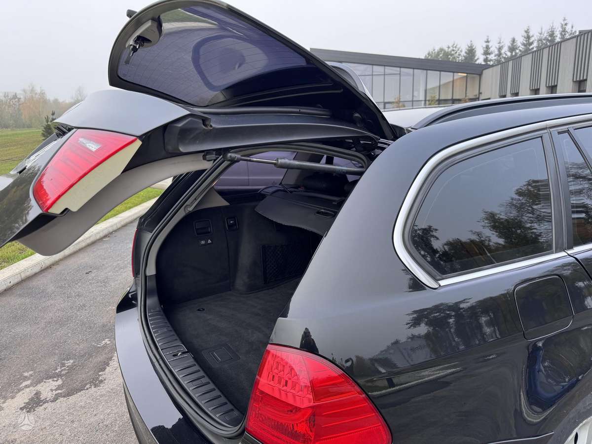 BMW 320, 2.0 l., Универсал