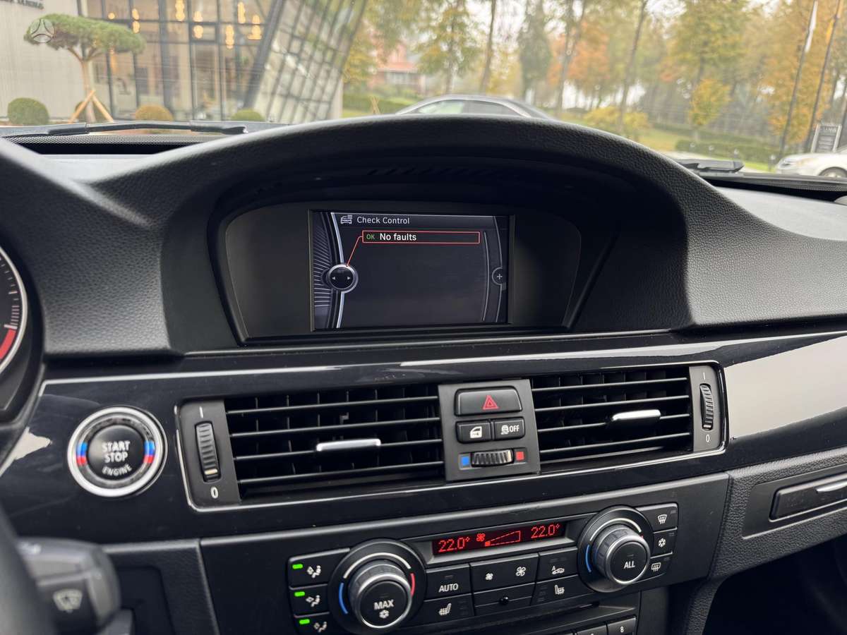 BMW 320, 2.0 l., universalas