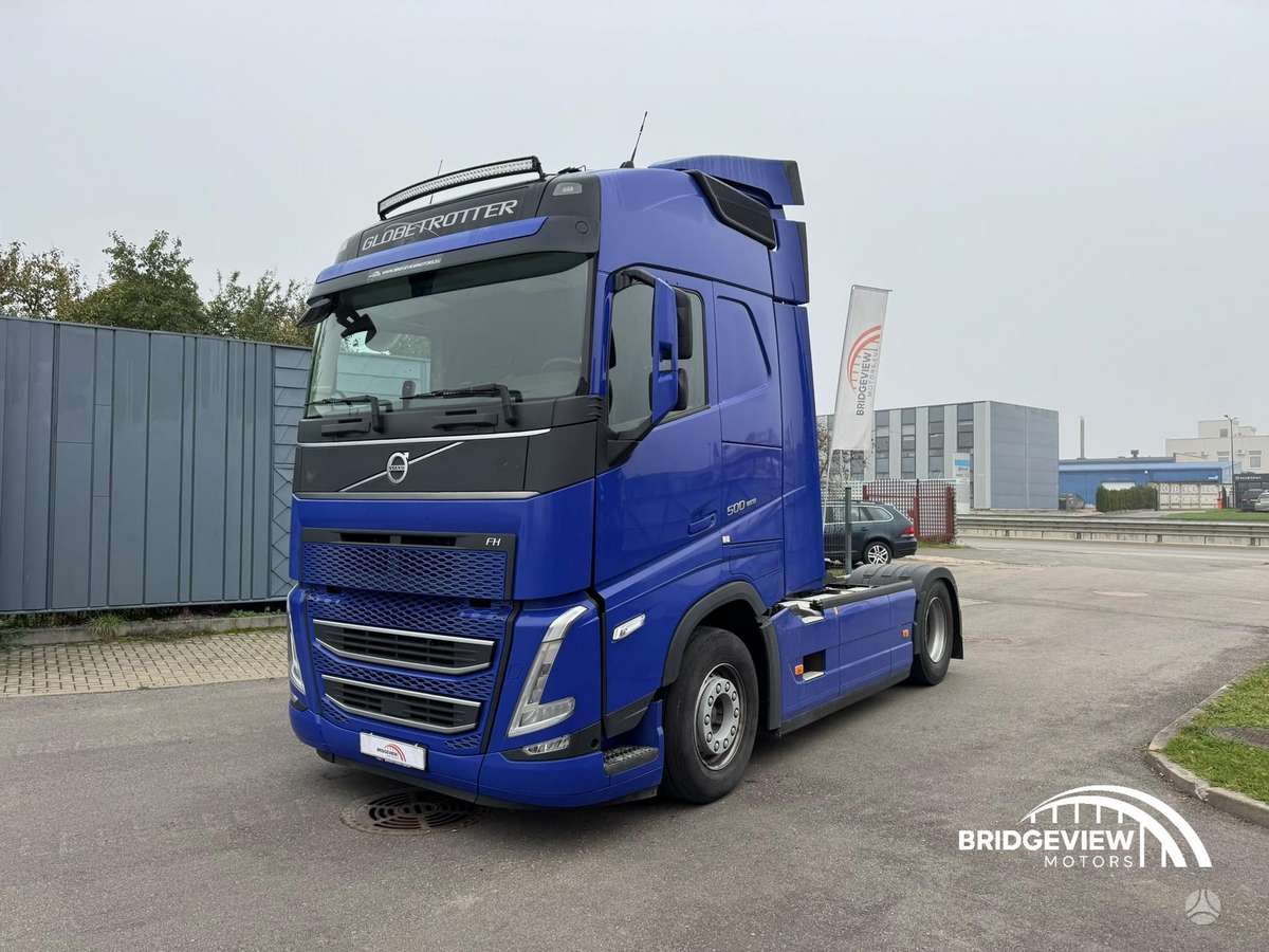 Volvo FH500, double sleeper