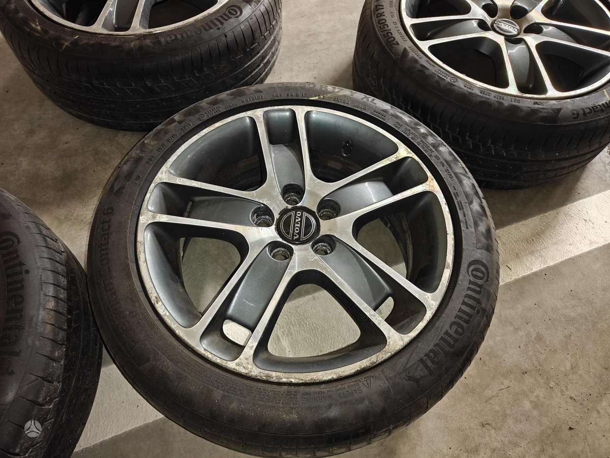 Volvo V50, light alloy, R17