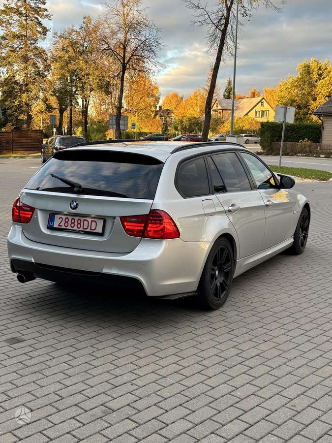 BMW 318, 2.0 l., Универсал