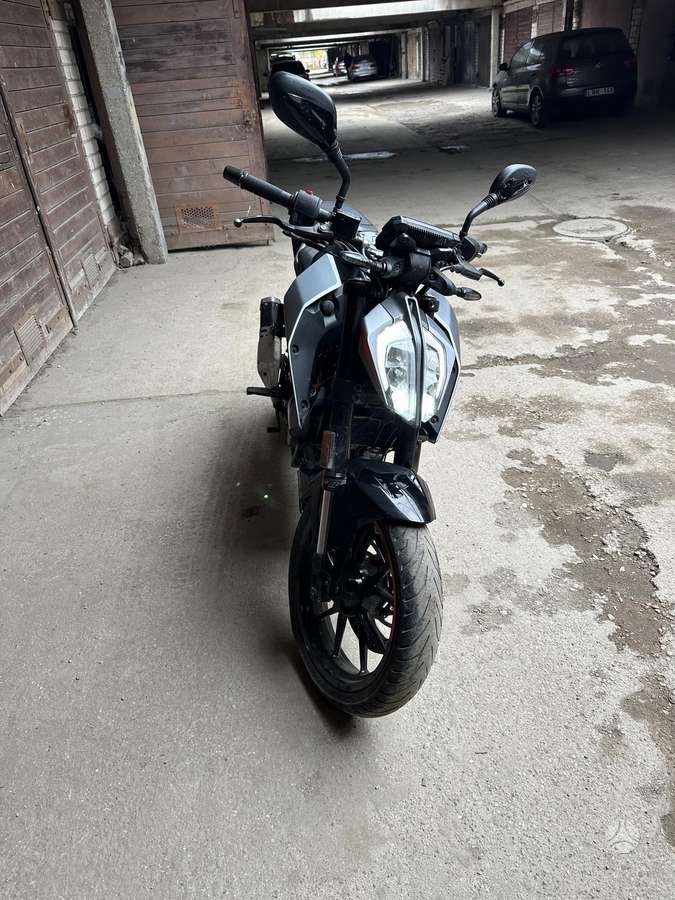 KTM Duke 125cc, street / classic
