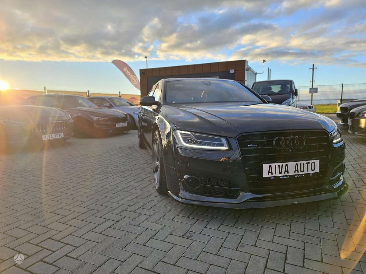 Audi A8, 3.0 l., Седан