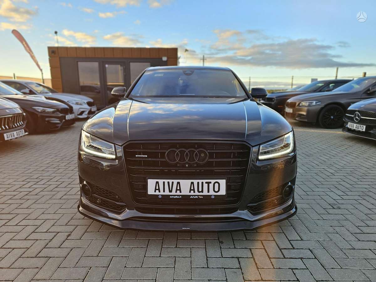 Audi A8, 3.0 l., Седан