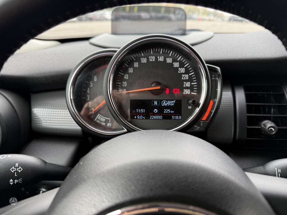 Mini Cooper, 1.5 l., Хэтчбек