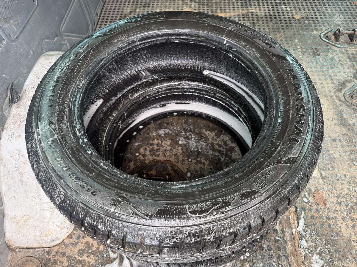 Continental, vasarinės 215/60 R17