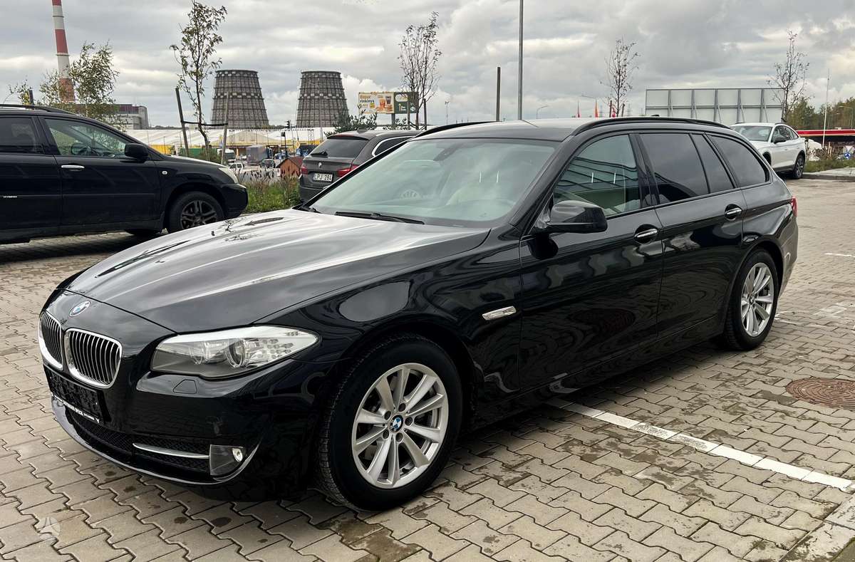BMW 520, 2.0 l., wagon
