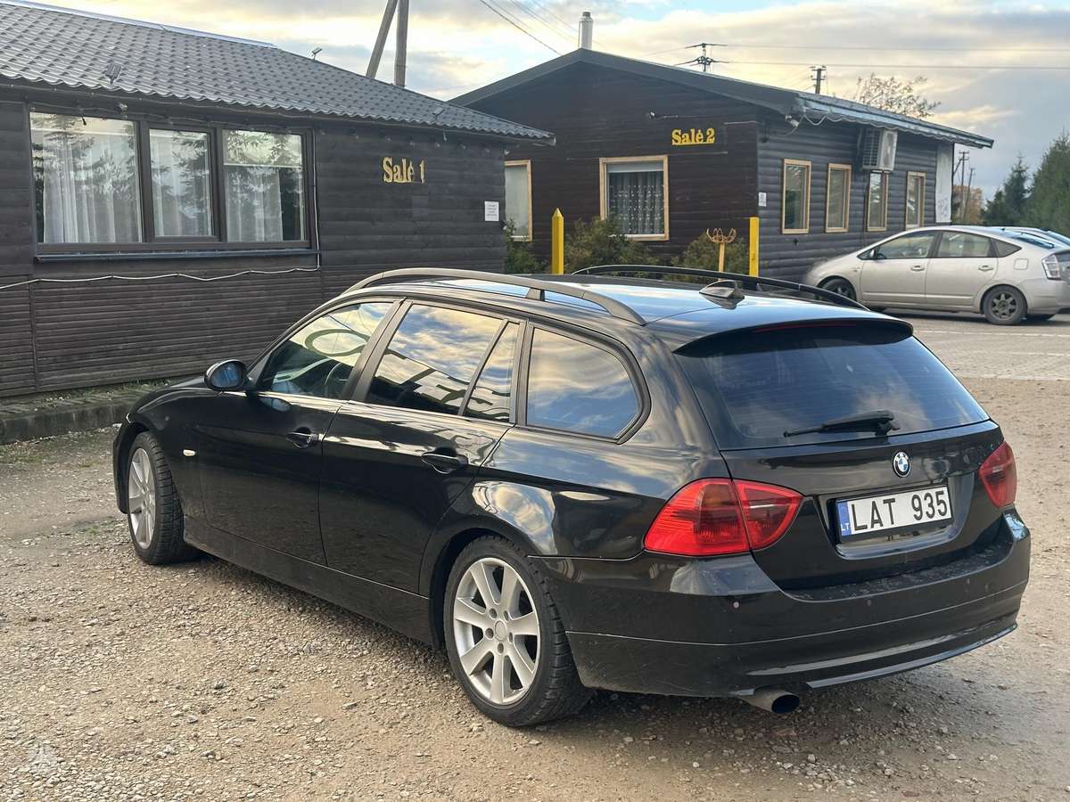 BMW 320, 2.0 l., wagon