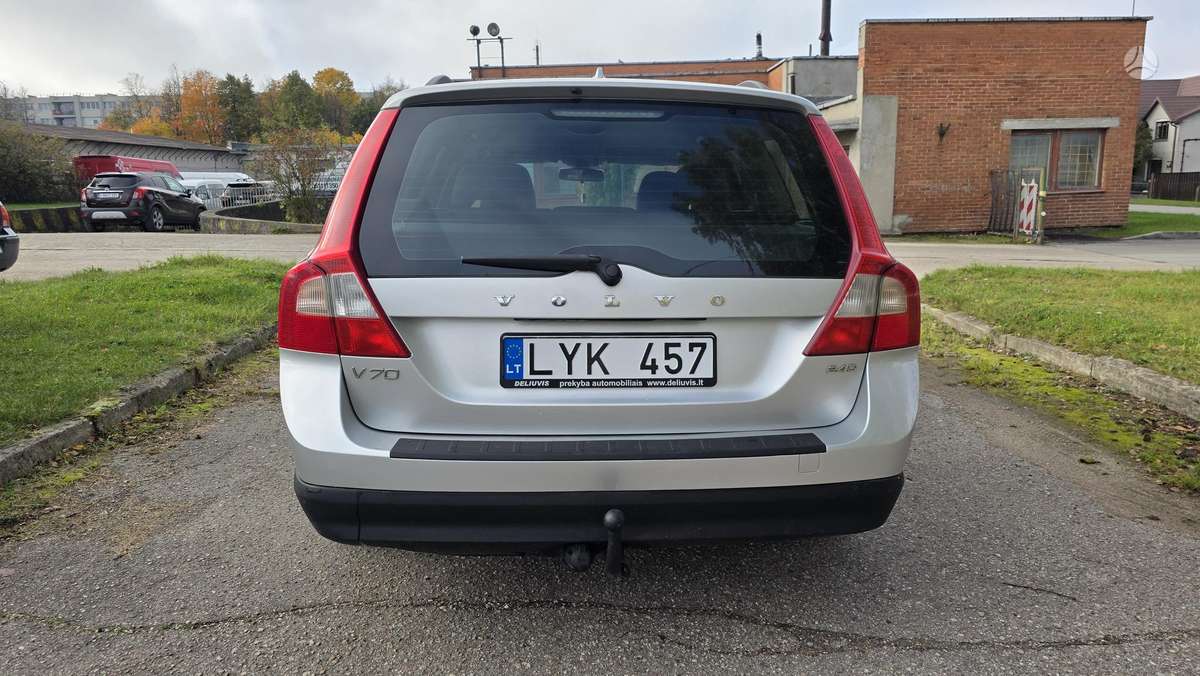 Volvo V70, 2.4 l., wagon