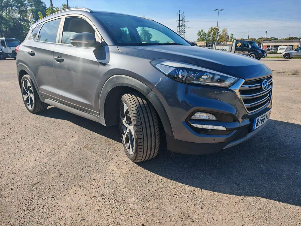 Hyundai Tucson