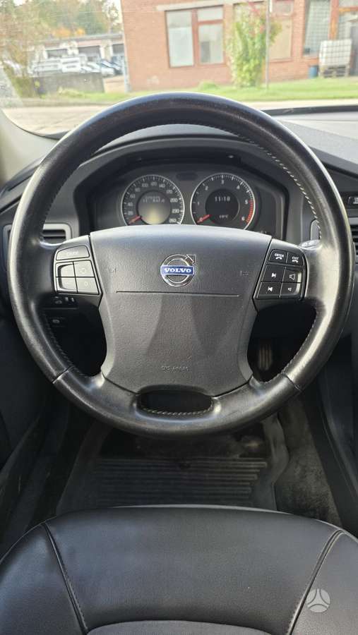 Volvo V70, 2.4 l., wagon