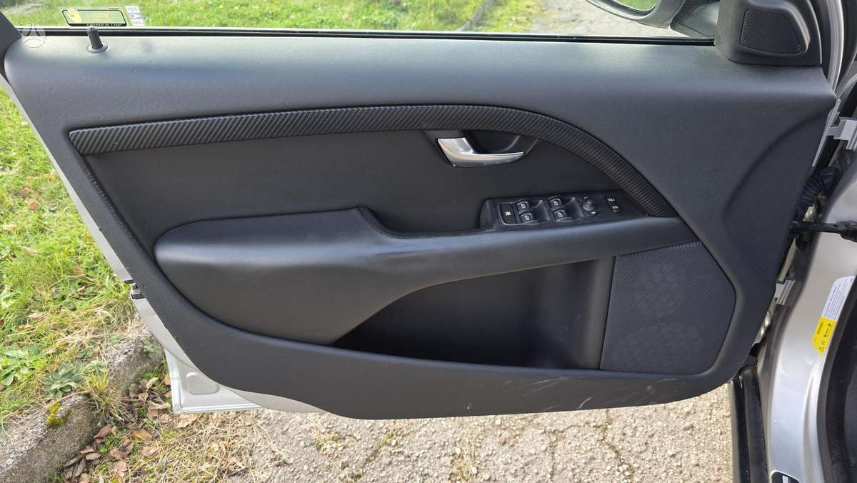 Volvo V70, 2.4 l., wagon