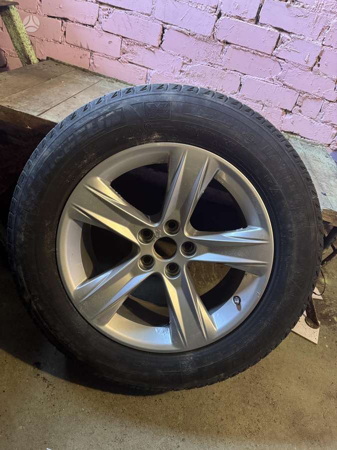 Lexus, light alloy, R18