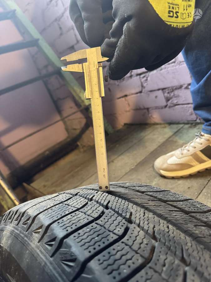 Lexus, light alloy, R18