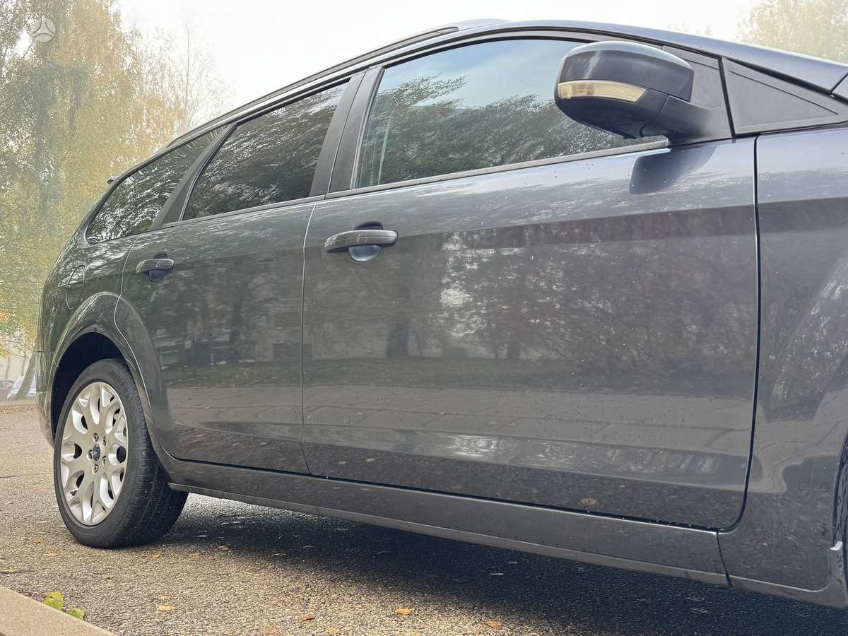 Ford Focus, 1.8 l., Универсал