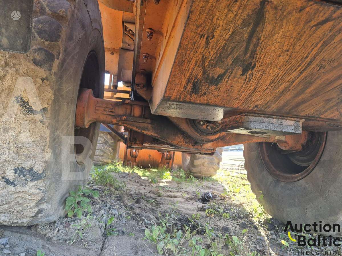 Fiat-Hitachi FR 130, frontal loader