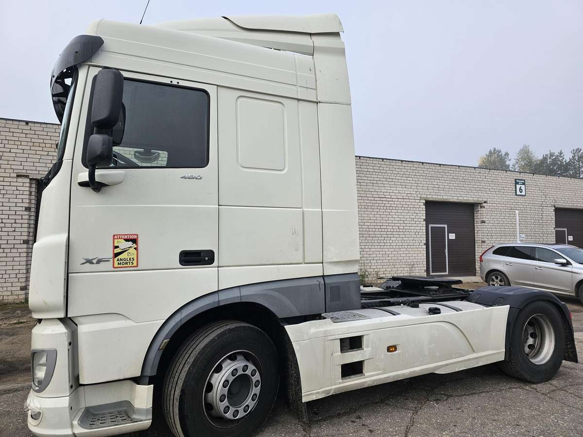 DAF XF 480 FT, double sleeper