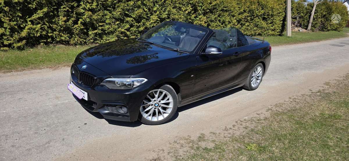 BMW 220