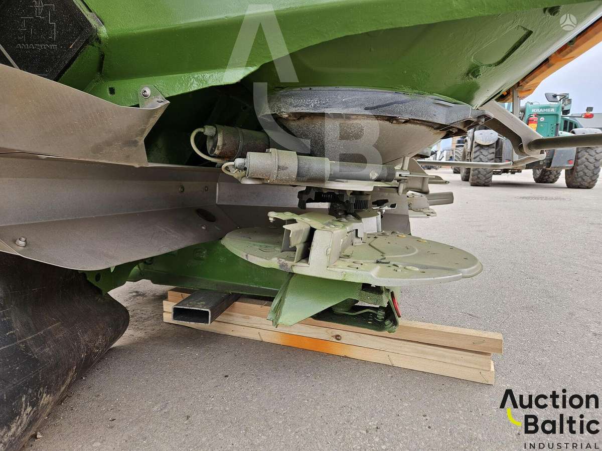 Amazone ZA-TS 3200 Profis Hydro, spreaders