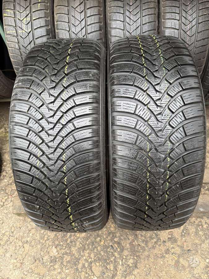 Falken Eurowinter HS01, winter 215/55 R17